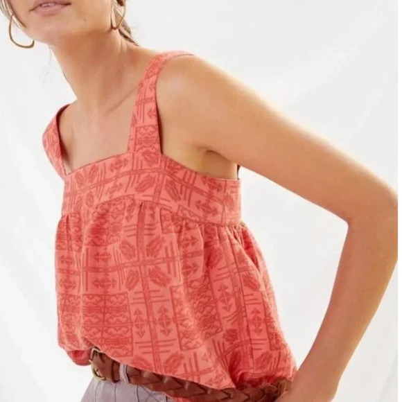 Anthropologie Tops - Anthropologie Sylvia Red Textured Button Back Tank Top 27233